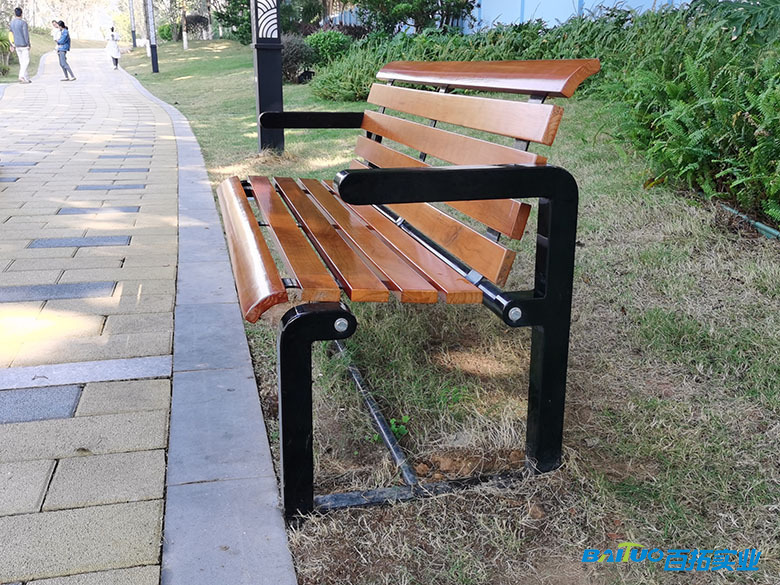 万丰湖湿地公园公园长椅1 万丰湖湿地公园公园长椅1