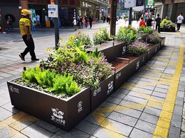 東門步行街景觀花箱座椅