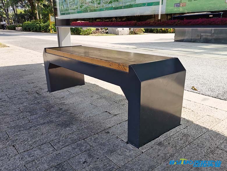 防腐木站台长凳