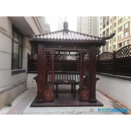防腐木四角凉亭