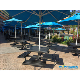 帶傘戶外桌椅