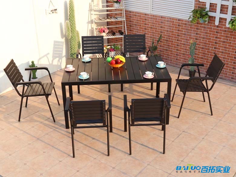 黑塑木桌椅 黑塑木桌椅